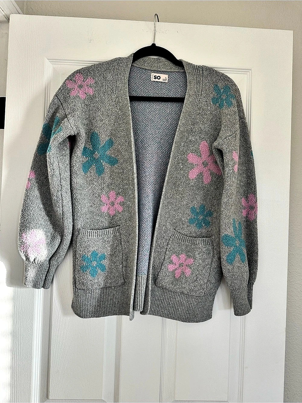SO Floral Cardigan in Gray & Pink Size XL (14/16)